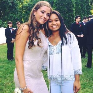 Meet your Posher, Chloe